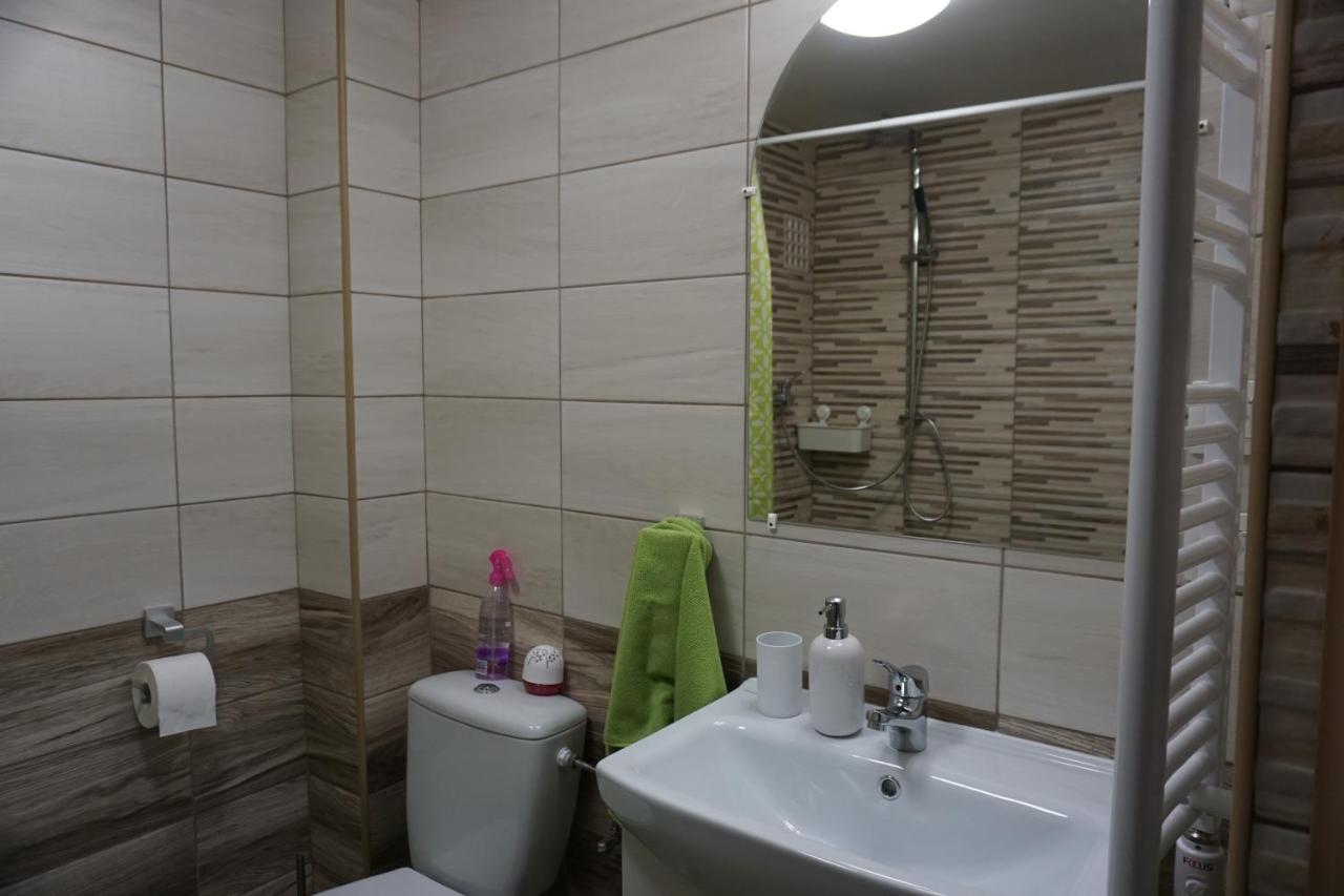 Berc Apartman エゲルサローク エクステリア 写真