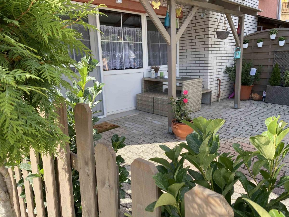 Berc Apartman エゲルサローク エクステリア 写真