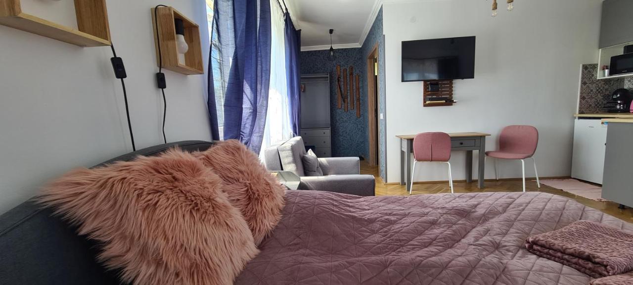 Berc Apartman エゲルサローク エクステリア 写真